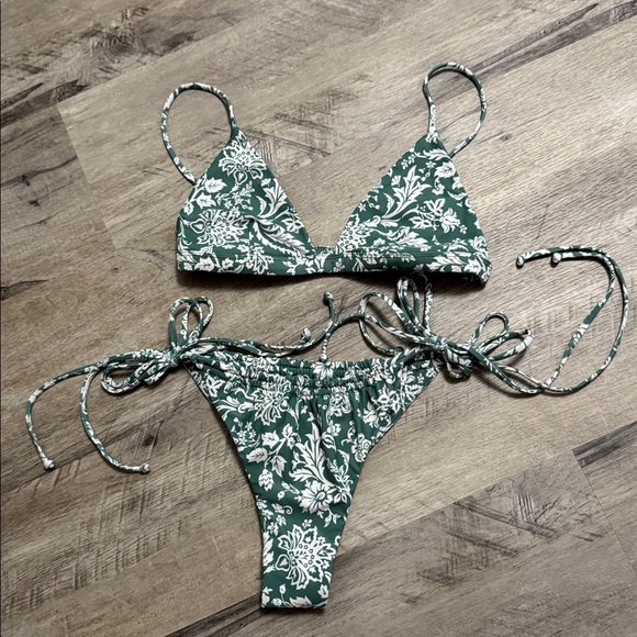 Mikoh Batik set Buru SZ M - Belize 2 SZ S - Picture 1 of 4